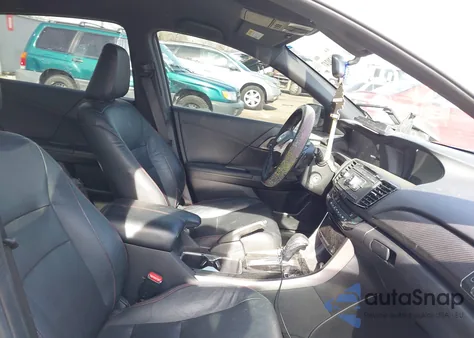 2017 Honda Accord Sport Se z USA, uszkodzony, nr VIN 1HGCR2F17HA048181